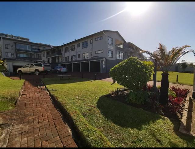 3 BEDROOM APARTMENT FOR SALE IN MANABA BEACH